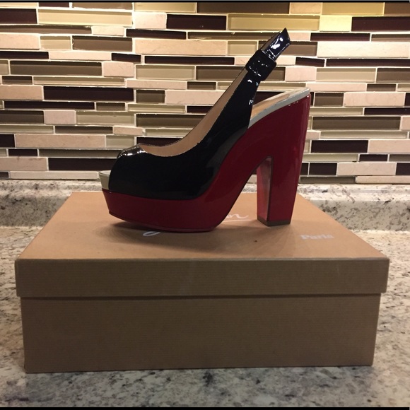 Christian Louboutin platform heels - Picture 2 of 6